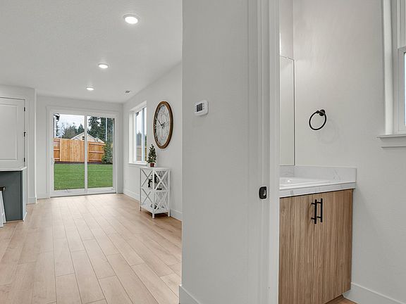 4th image of 16130 Barlow Trail Ln