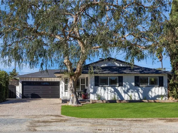 13951 Esplanade Ave, Santa Ana, CA 92705