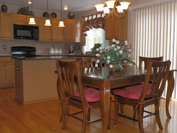 5th image of 9210 Melbourne Dr