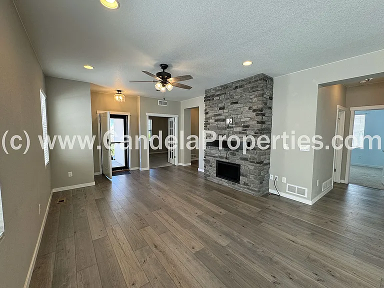 7618 Red River Way — Photo 7