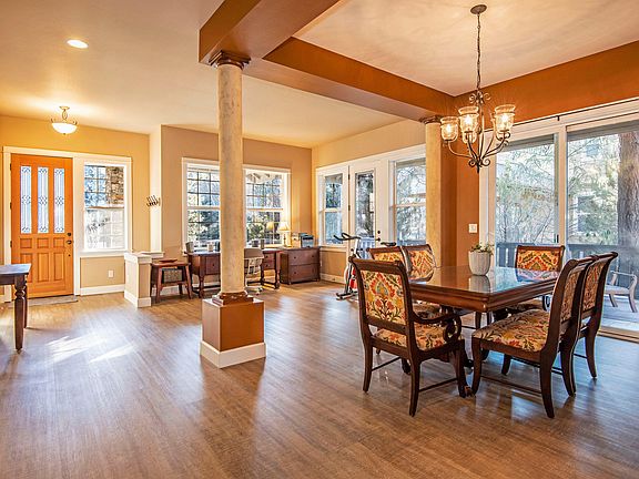 4th image of 61381 Cultus Lake Ct