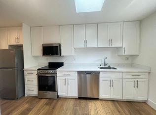 942 15th Ave #A, Redwood City, CA