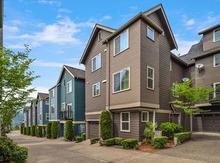 364 NE Darby Ln, Issaquah, WA 98029