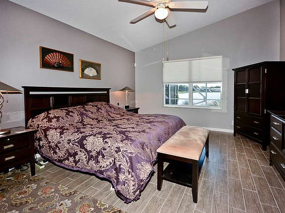 2nd image of 10338 Utopia Cir N