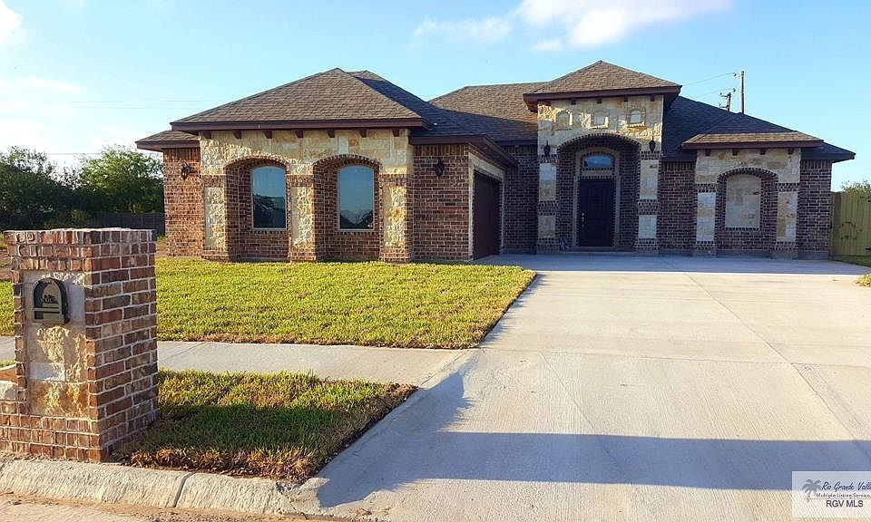 1st image of 9316 N Queen Palm