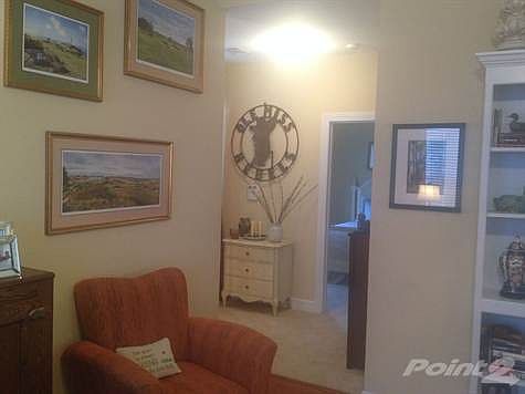 Living Room (3)