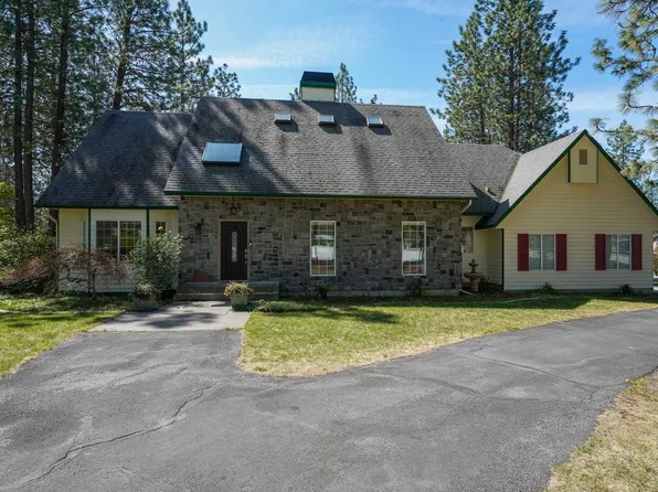 12518 W Eaglewood Ct, Nine Mile Falls, WA 99026