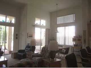 4th image of 936 W Sun Vista Ct