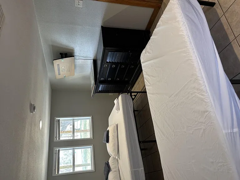 339 S Whitney St — Photo 6
