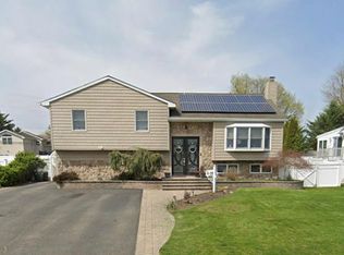 46 Harvest Lane, Commack, NY 11725