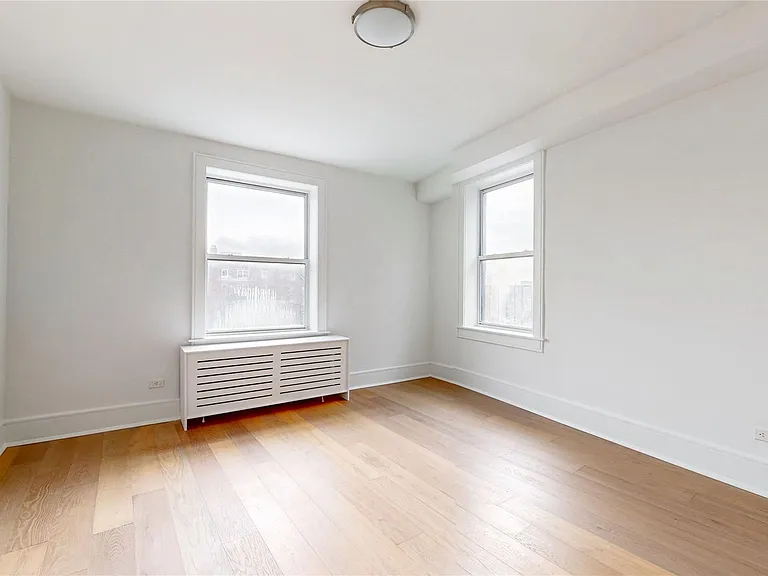 148-09 Northern Blvd #5J — Photo 12