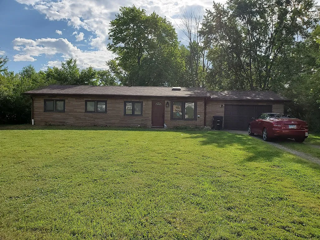 3 bed, 1624 sqft, $2,030 — Photo 4