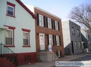 127 N College St, Schenectady, NY 12305