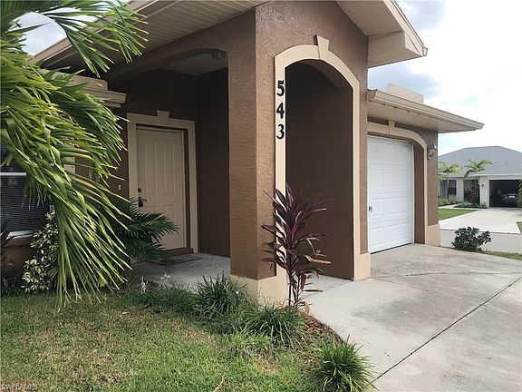 2nd image of 543 SE 6th Ave