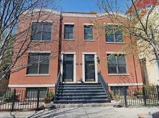 2734 N Southport Ave, Chicago, IL 60614