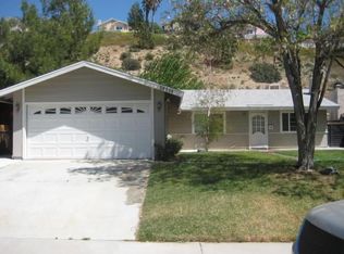 29308 Florabunda Rd, Canyon Country, CA 91387