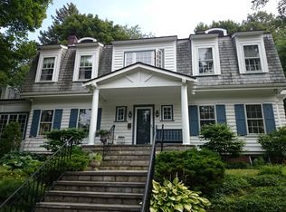 116 Algonquin Rd, Newton, MA 02467