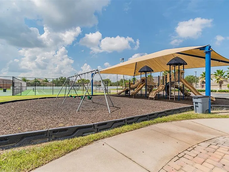 2222 Roanoke Springs Dr — Photo 43