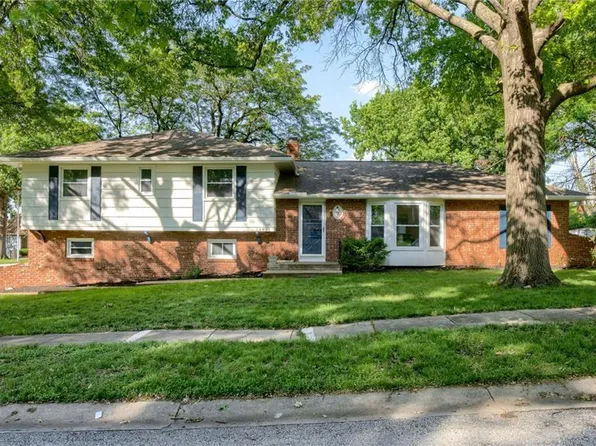 4401 E 104th St, Kansas City, MO 64137