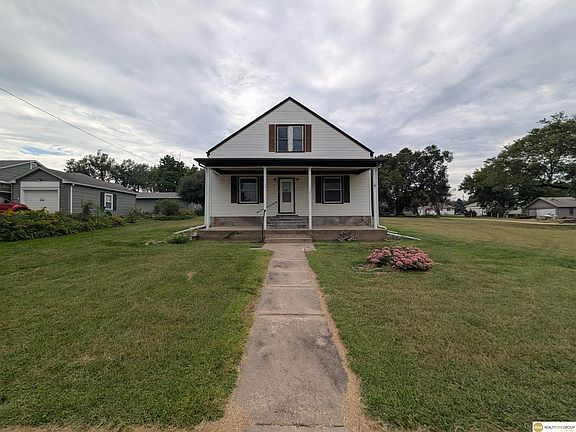 2nd image of 255 N 4th St