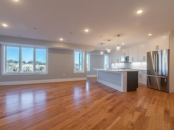 5th image of 150 Hancock St #2-202