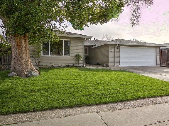 2nd image of 5760 Crow Ln