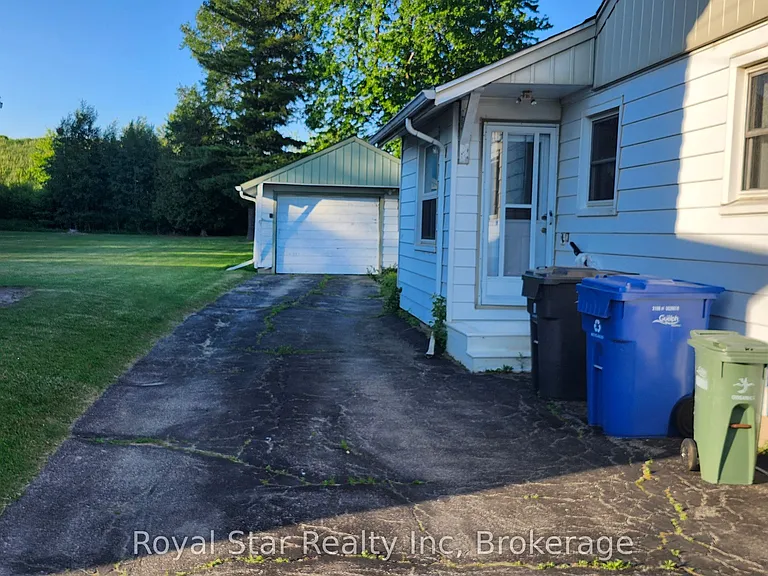 85 Cityview Dr N — Photo 8