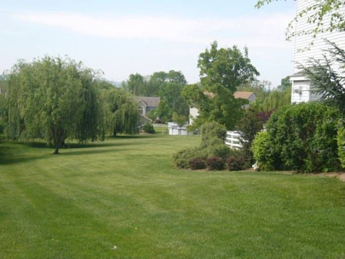 2nd image of 103 Wyndmead Ln