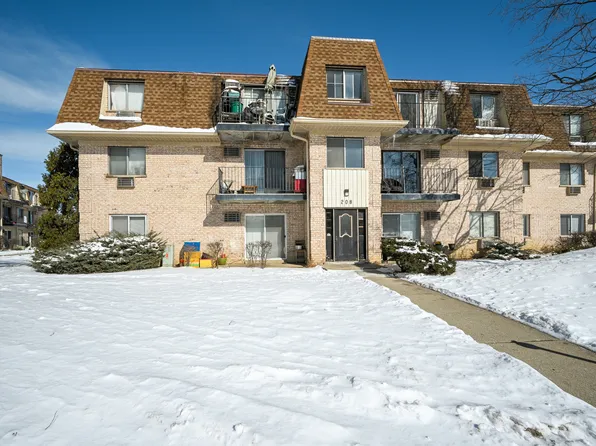 208 Shorewood Dr APT 2D, Glendale Heights, IL 60139
