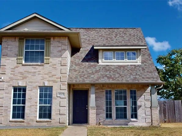 4023 Southern Trace Dr, College Station, TX 77845