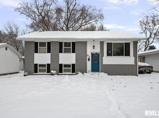 52 Locksley Ln, Springfield, IL 62704