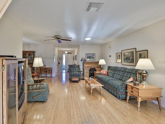 4th image of 2408 Lancaster Dr #113