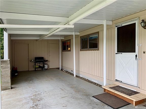 Closer view of carport