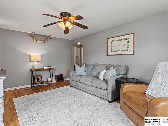 5th image of 6228 S 41st Ave