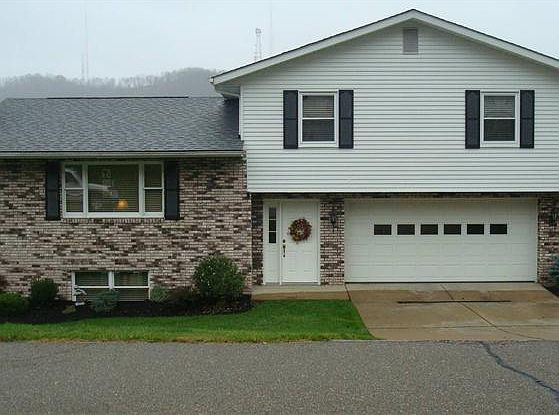 1st image of 3 Sherian Dr