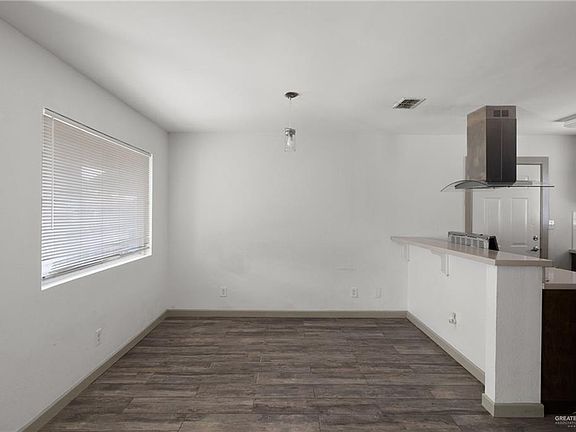 4th image of 2120 Grambling Ave