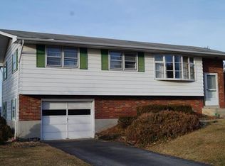 5023 Trexler Rd, Schnecksville, PA 18078