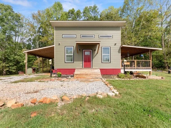 101 Rocket Dr, Cleveland, GA 30528