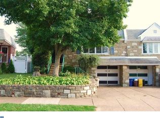 7819 Lorna Dr, Philadelphia, PA 19111
