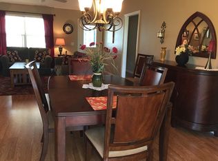 2556 English Ivy Cir, The Villages, FL 32162