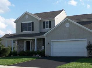 1740 Summersweet Cir, Lewis Center, OH 43035