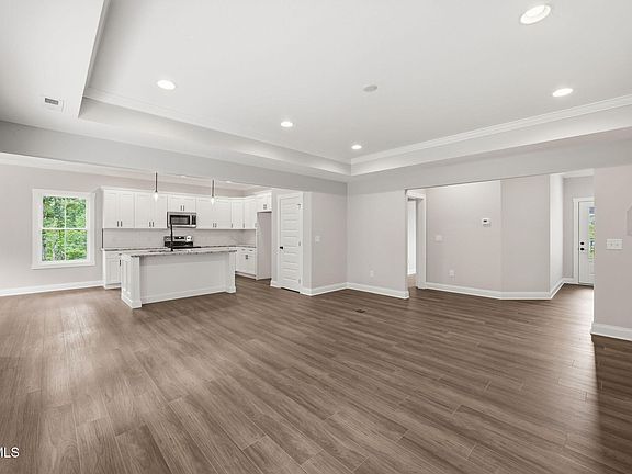 4th image of 447 Tortoise Way