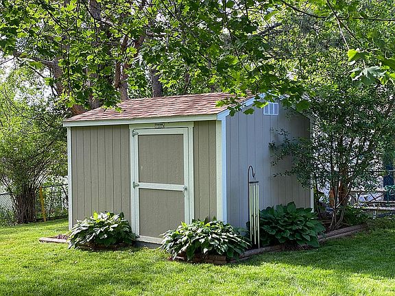 Shed