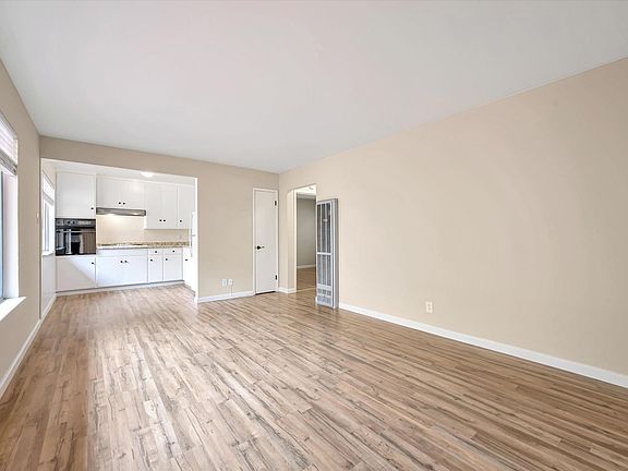 5th image of 2920 Taraval St APT 3