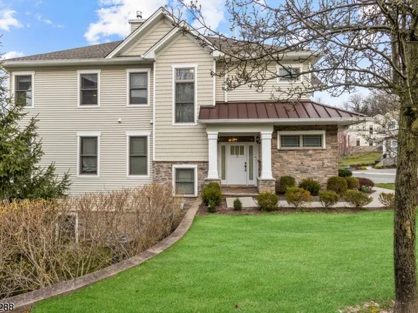 3 Overlook Ct, North Caldwell Boro, NJ 07006