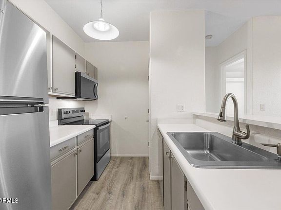 2nd image of 985 E MINGUS Avenue #314