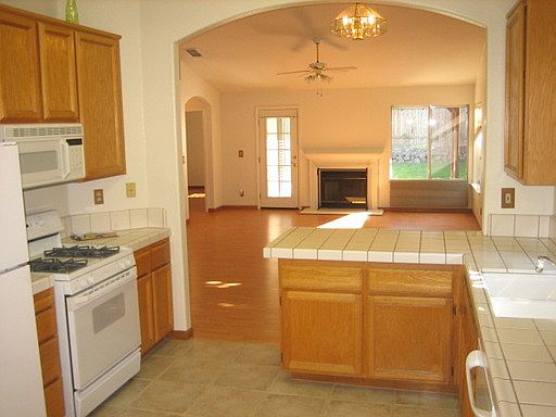 4th image of 4142 Lillehammer Ct