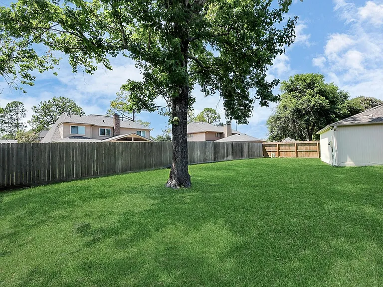 2514 Trailside Ct — Photo 39