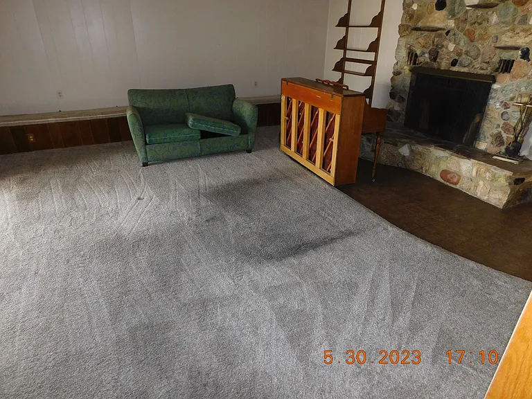 419 Jean Ave — Photo 3