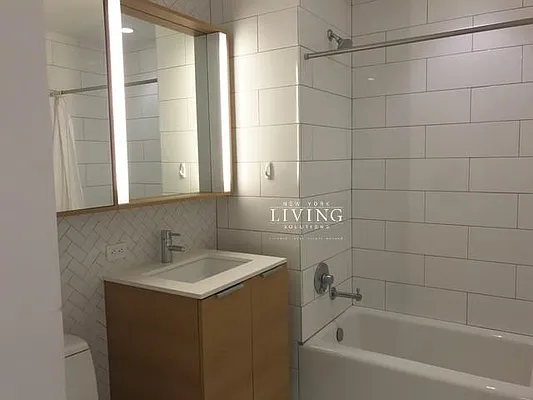 Rented by NY Living Solutions | media 4